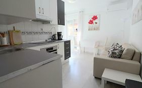 Petunia Apartment
